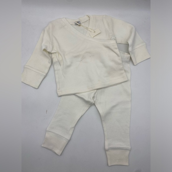 Two Piece Set by Tuss - Picture 4 of 5